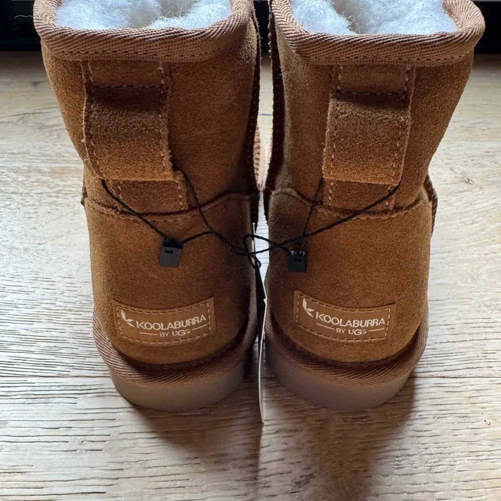 🔥NEW 🔥Koolaburra by UGG Koola Mini Boots Chestnut sz10 Price Firm!